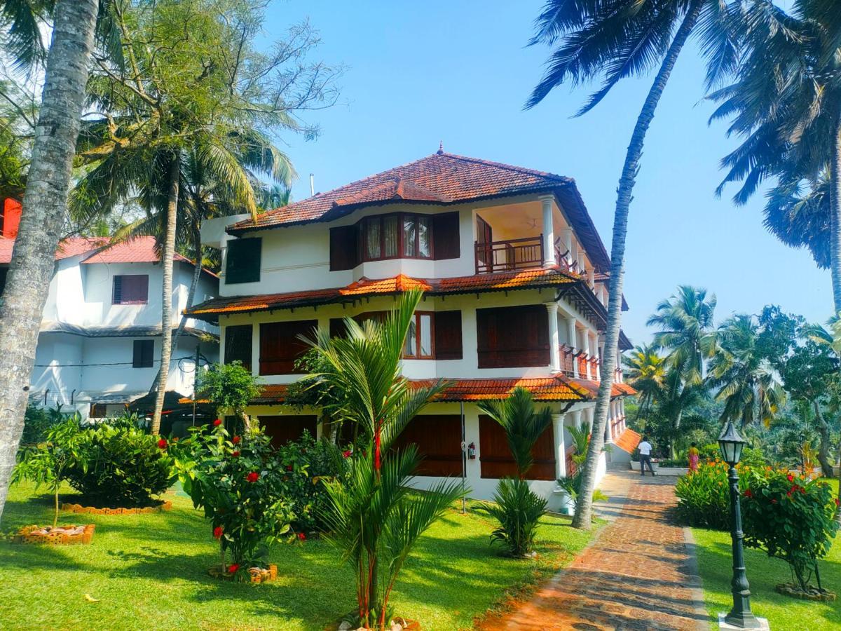 The Travancore Heritage Beach Resort Kovalam Buitenkant foto