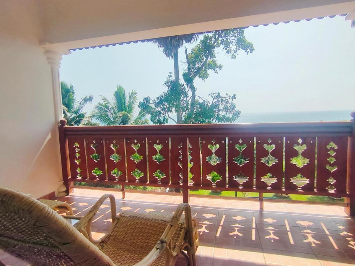 The Travancore Heritage Beach Resort Kovalam Buitenkant foto