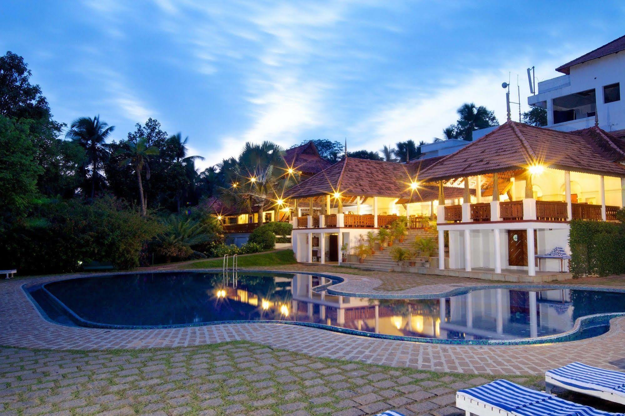 The Travancore Heritage Beach Resort Kovalam Buitenkant foto